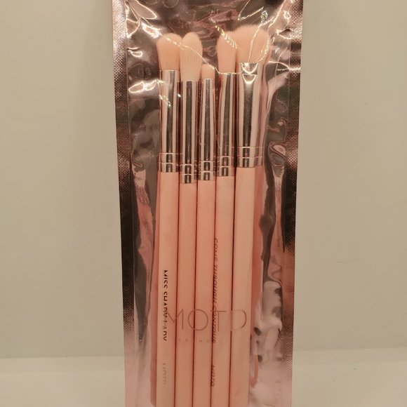π¦5/$25 MOTD COSMETICS In A Blush Blending Eye Brush Set NEW - Picture 2 of 7